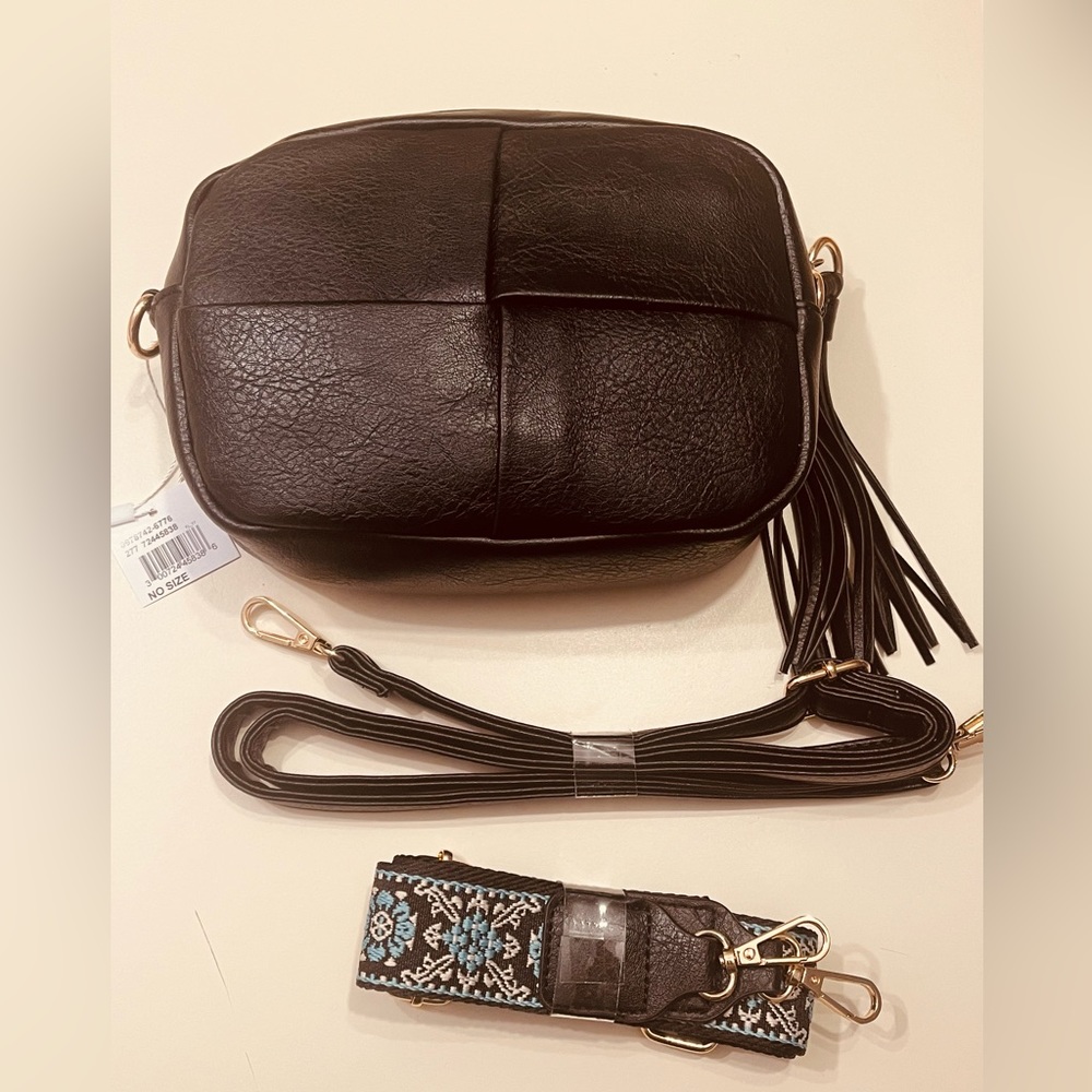 Top zip crossbody with interchangeable straps for women - Picture 1 of 9